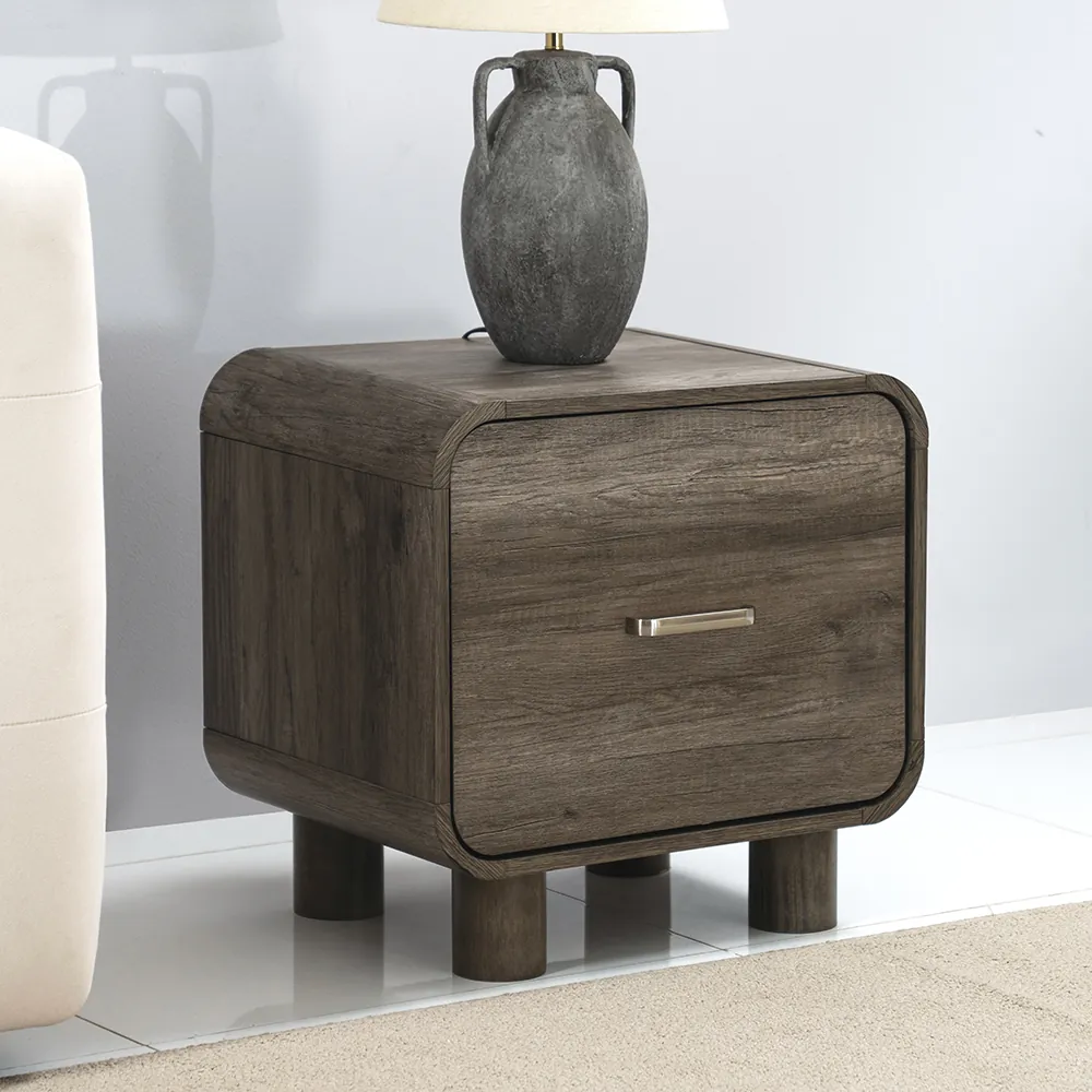 Runto End Table thumbnail 2