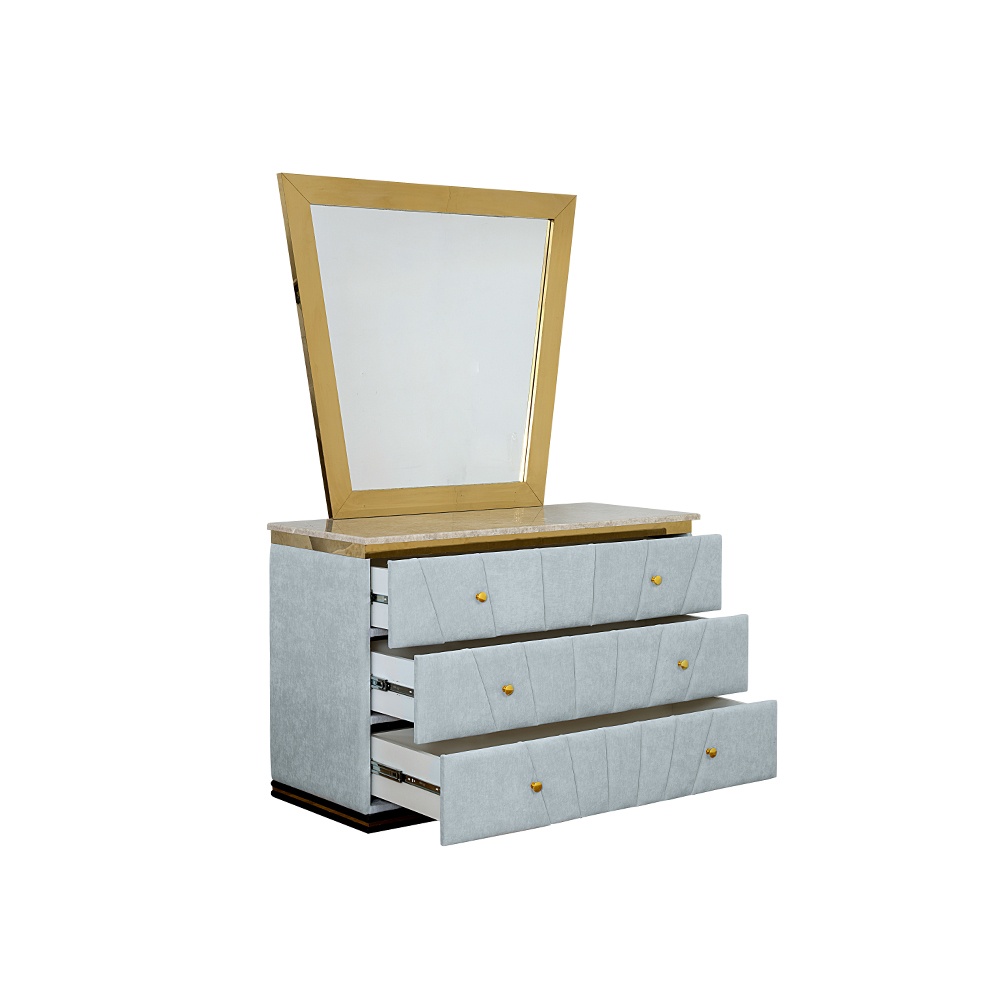 The Chateaux Bedroom Set thumbnail 5