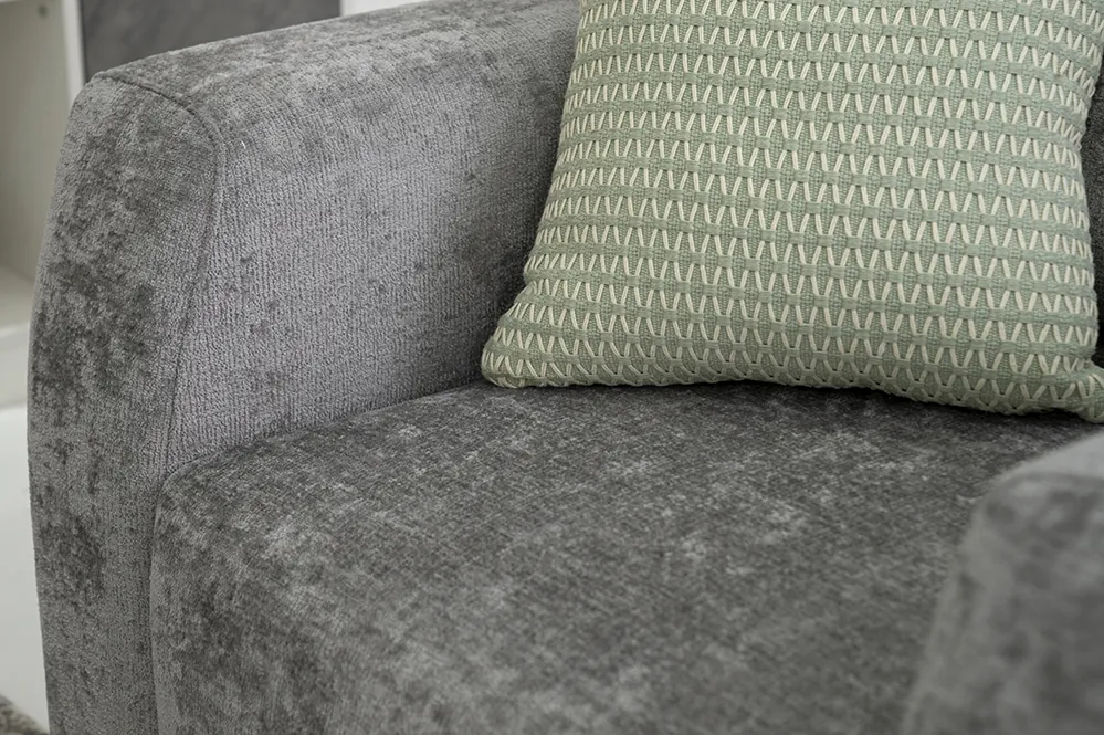 The Andre 6-Seater Sofa Set thumbnail 4