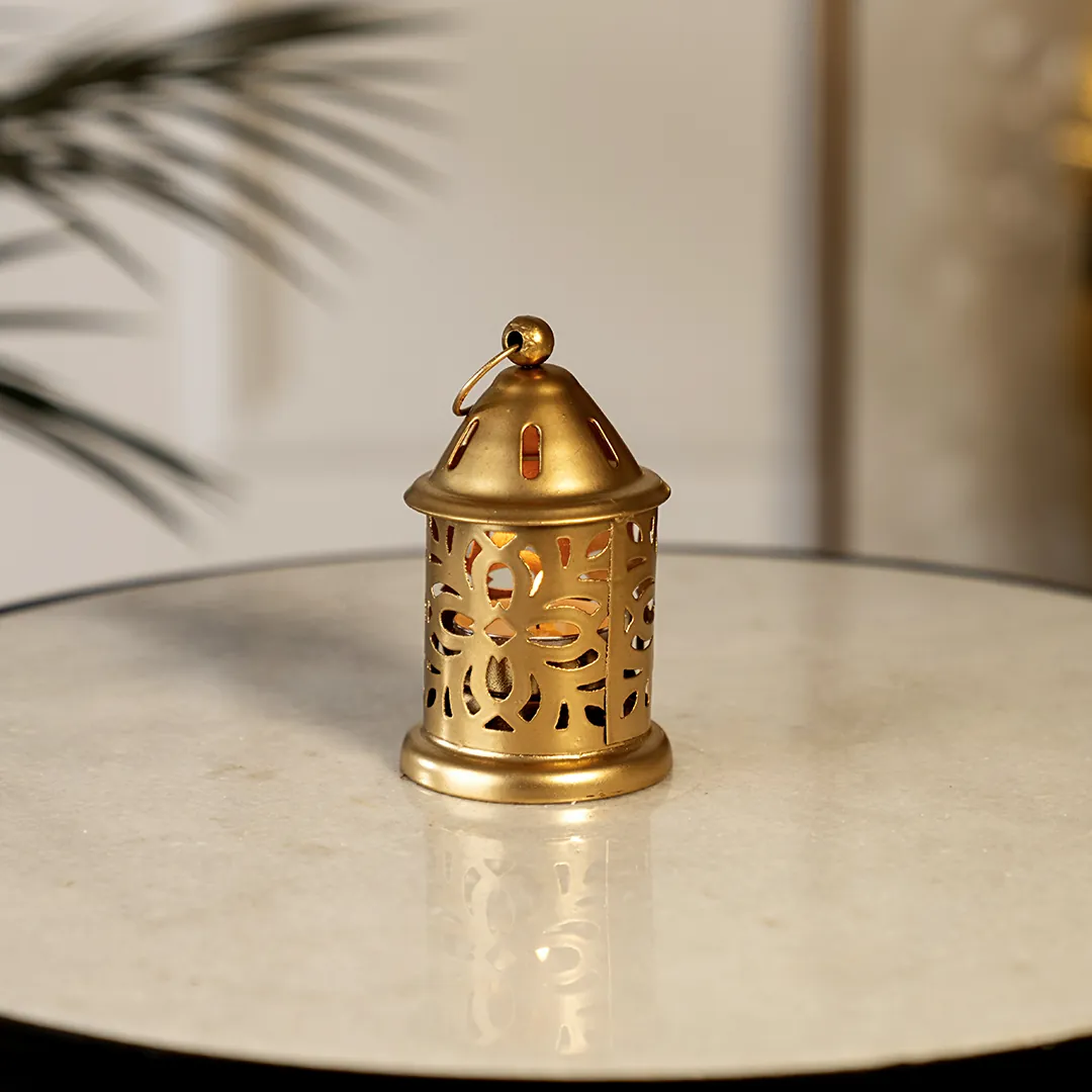 Chloe Metal cutout gold lantern 6X6X10.5CM thumbnail 3