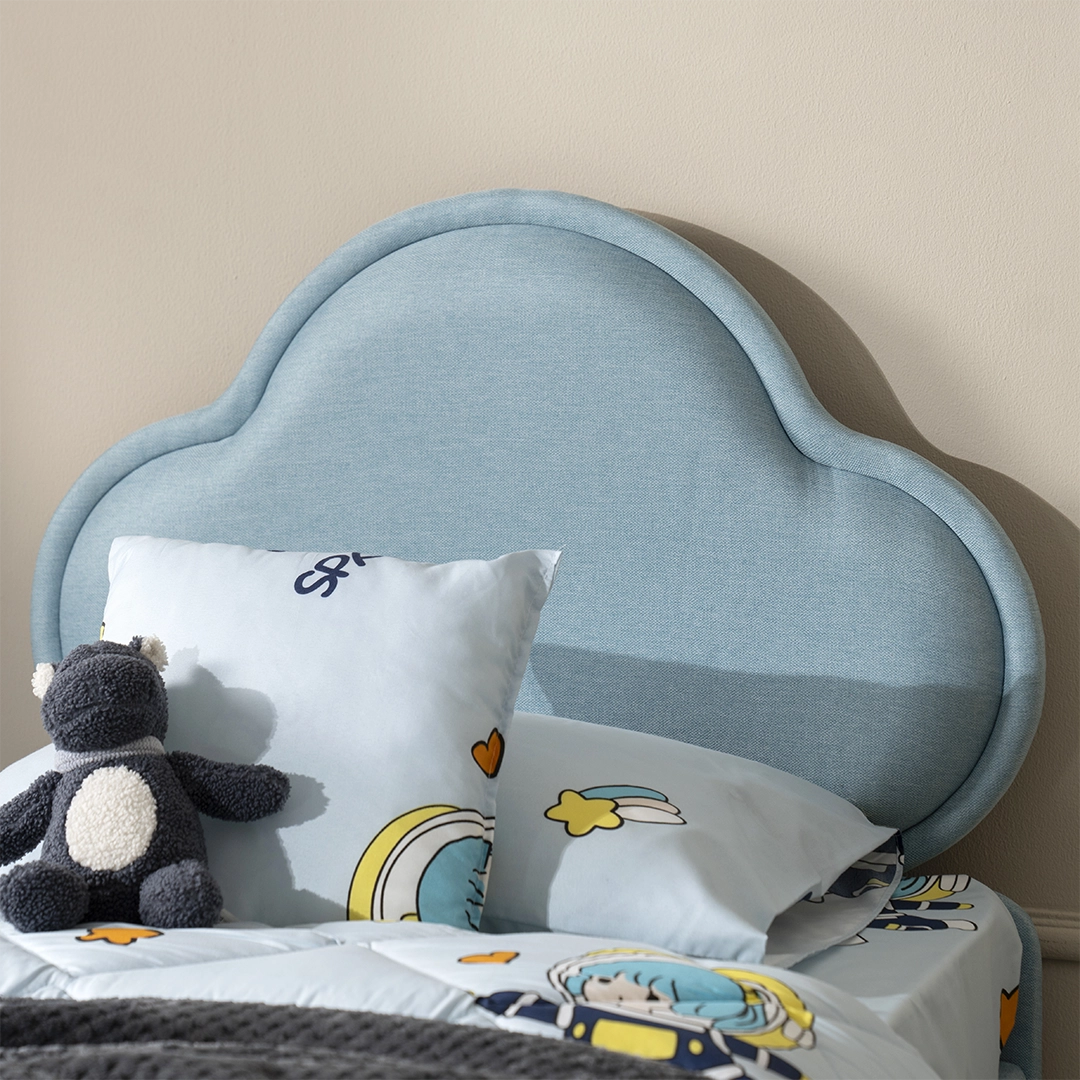 The Club Kids Bed thumbnail 9