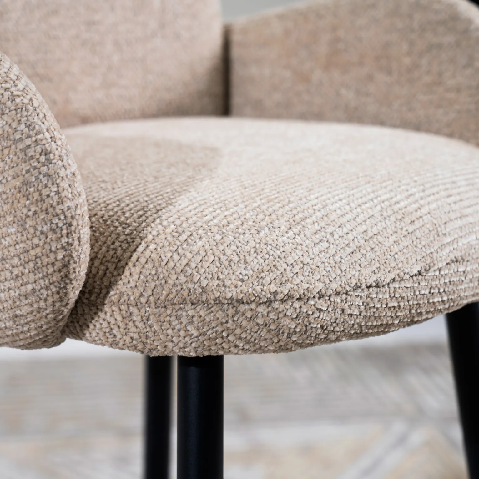 Curvy Bar Stool -Beige & Black thumbnail 5
