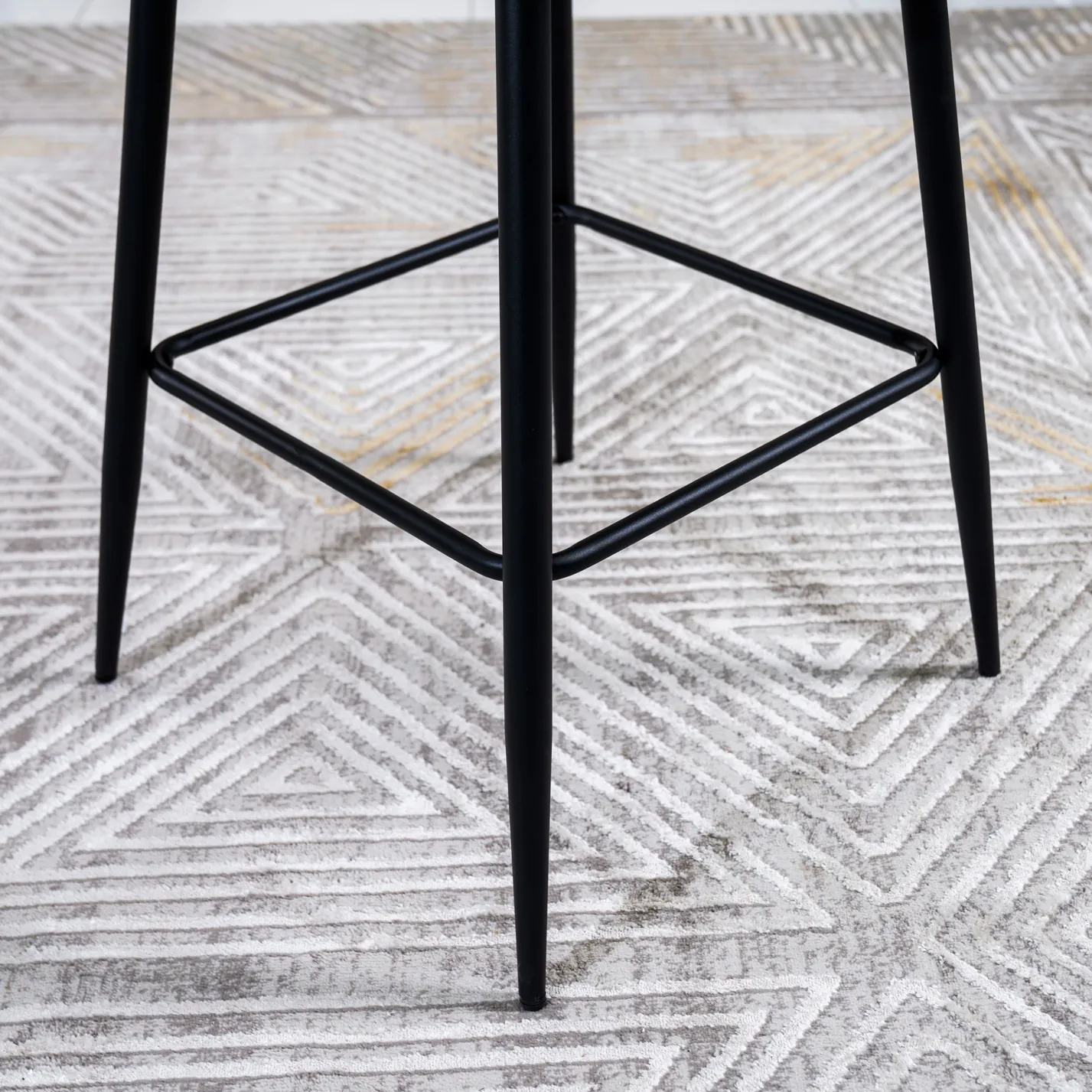 Curvy Bar Stool -Beige & Black thumbnail 6