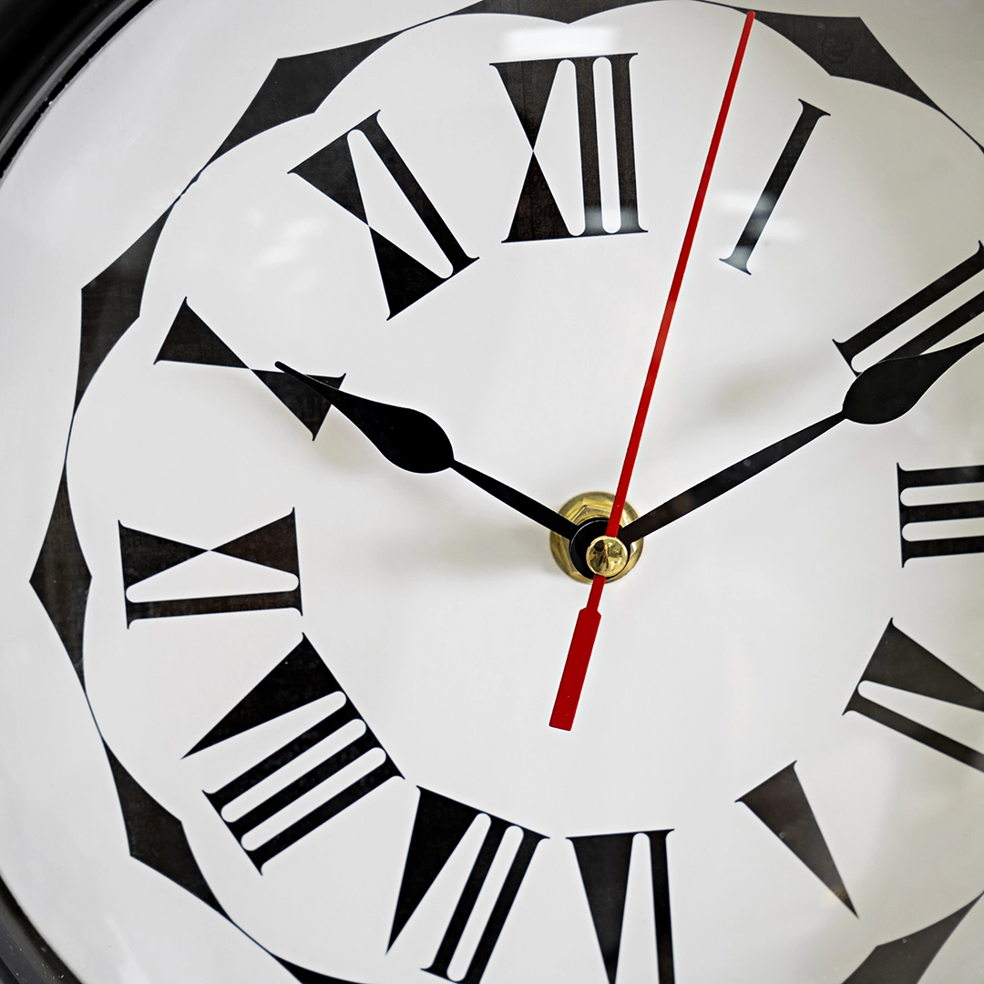 Chronos Wall Clock Black/White -30cm thumbnail 2