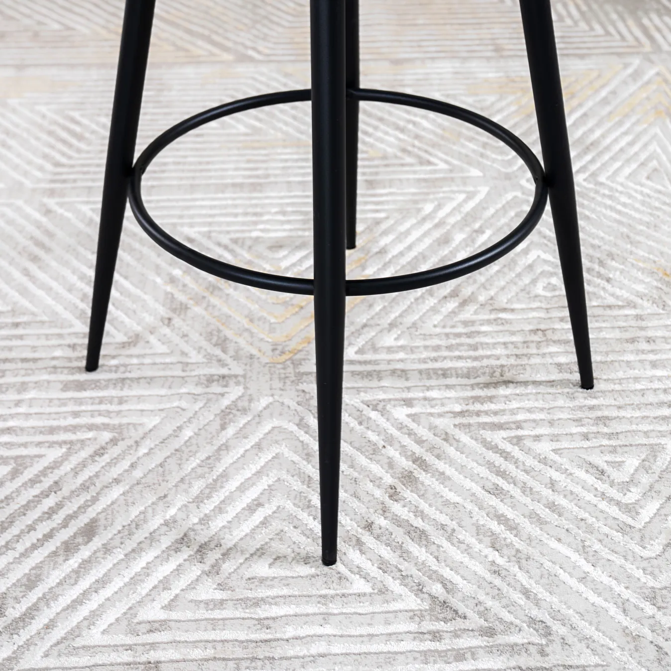 Holsted Bar Stool -Beige & Black thumbnail 6