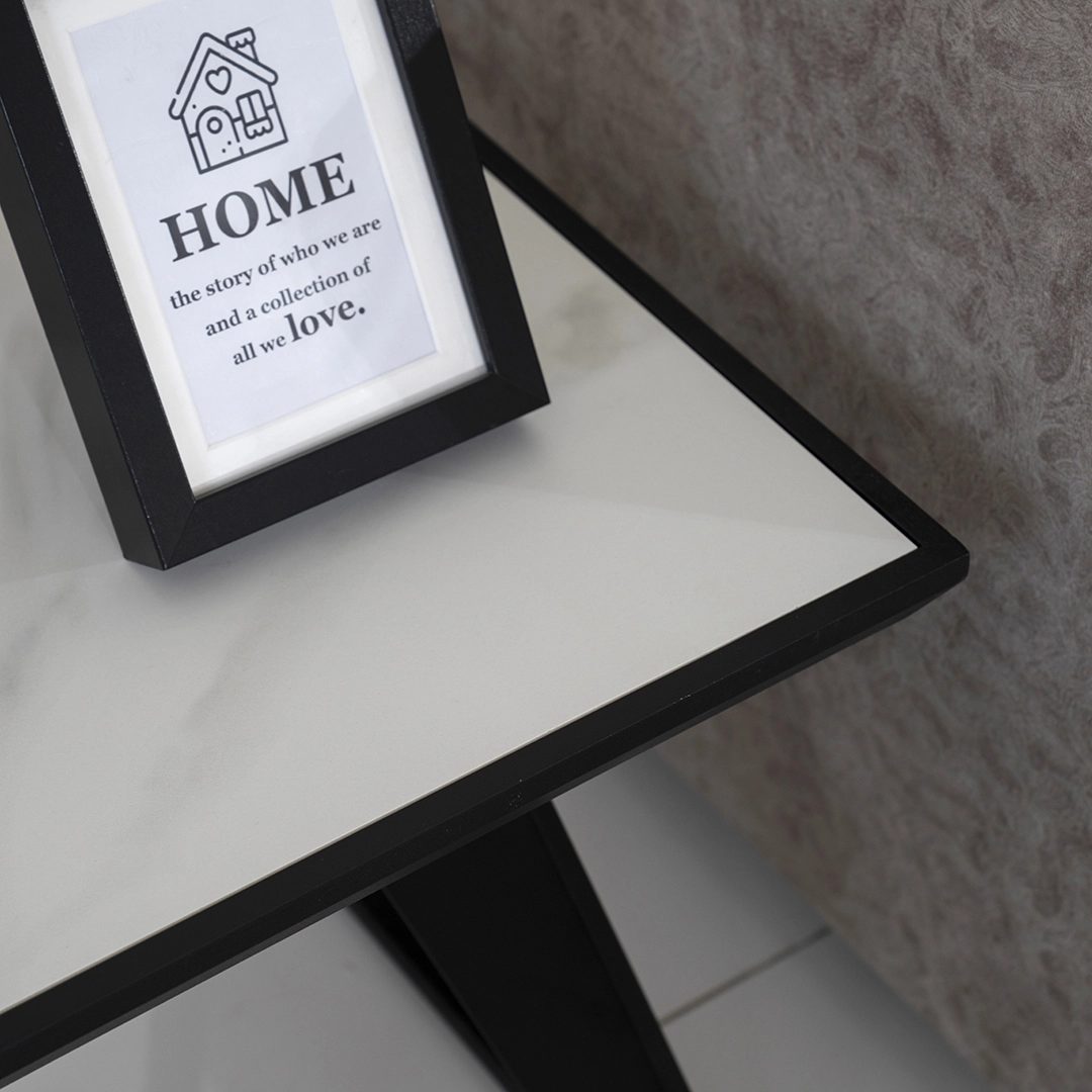 Kew End Table thumbnail 2