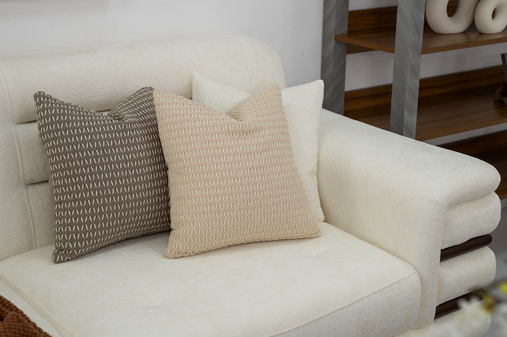 The Leipzig 3-Seater Sofa thumbnail 4
