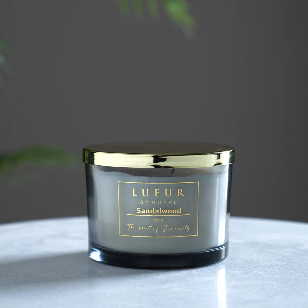 Lueur Sandal Wood Jar Candle