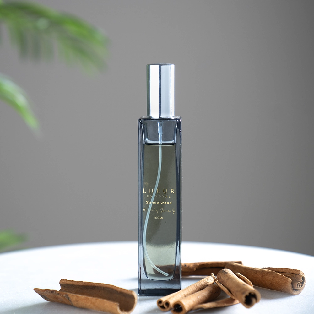 Lueur Sandal Wood Room Spray -100ml