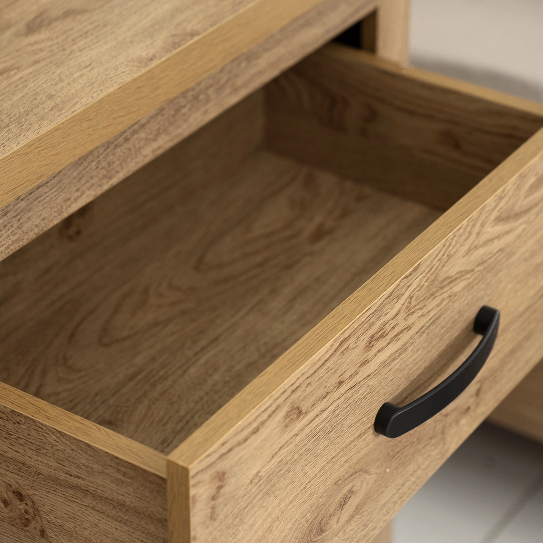 Majestic Dresser With Mirror -Oak