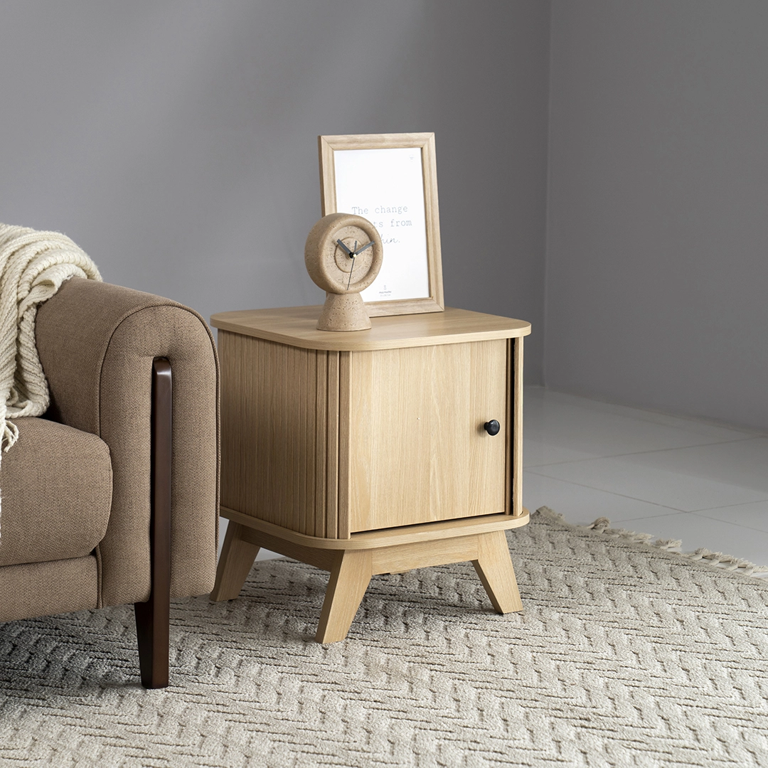 Moon End Table -Oak thumbnail 2