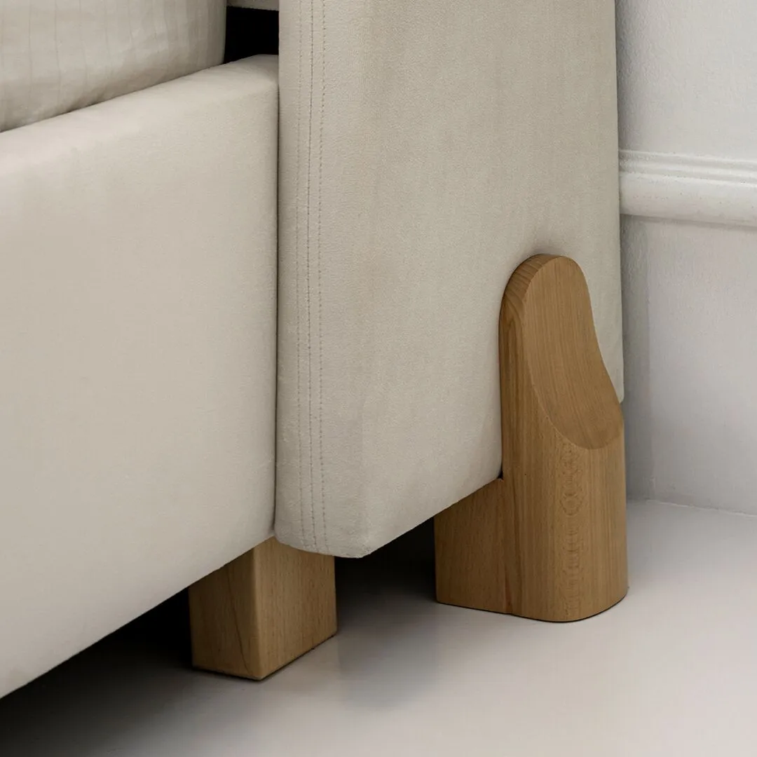 Naboodah Bed thumbnail 3