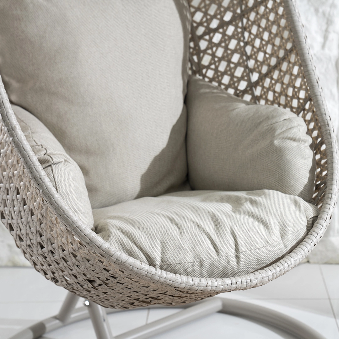 Sereno Swinging Chair -Cream thumbnail 4