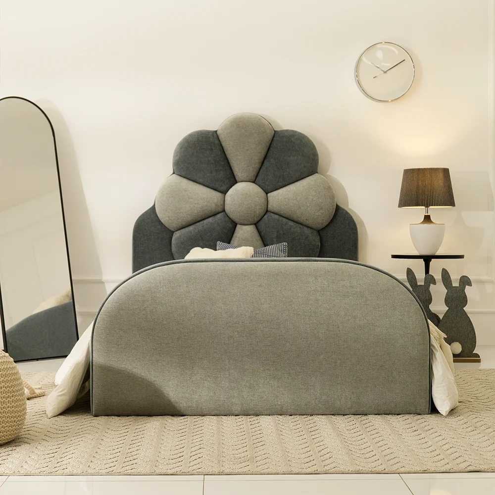 Carousel Bed thumbnail 3