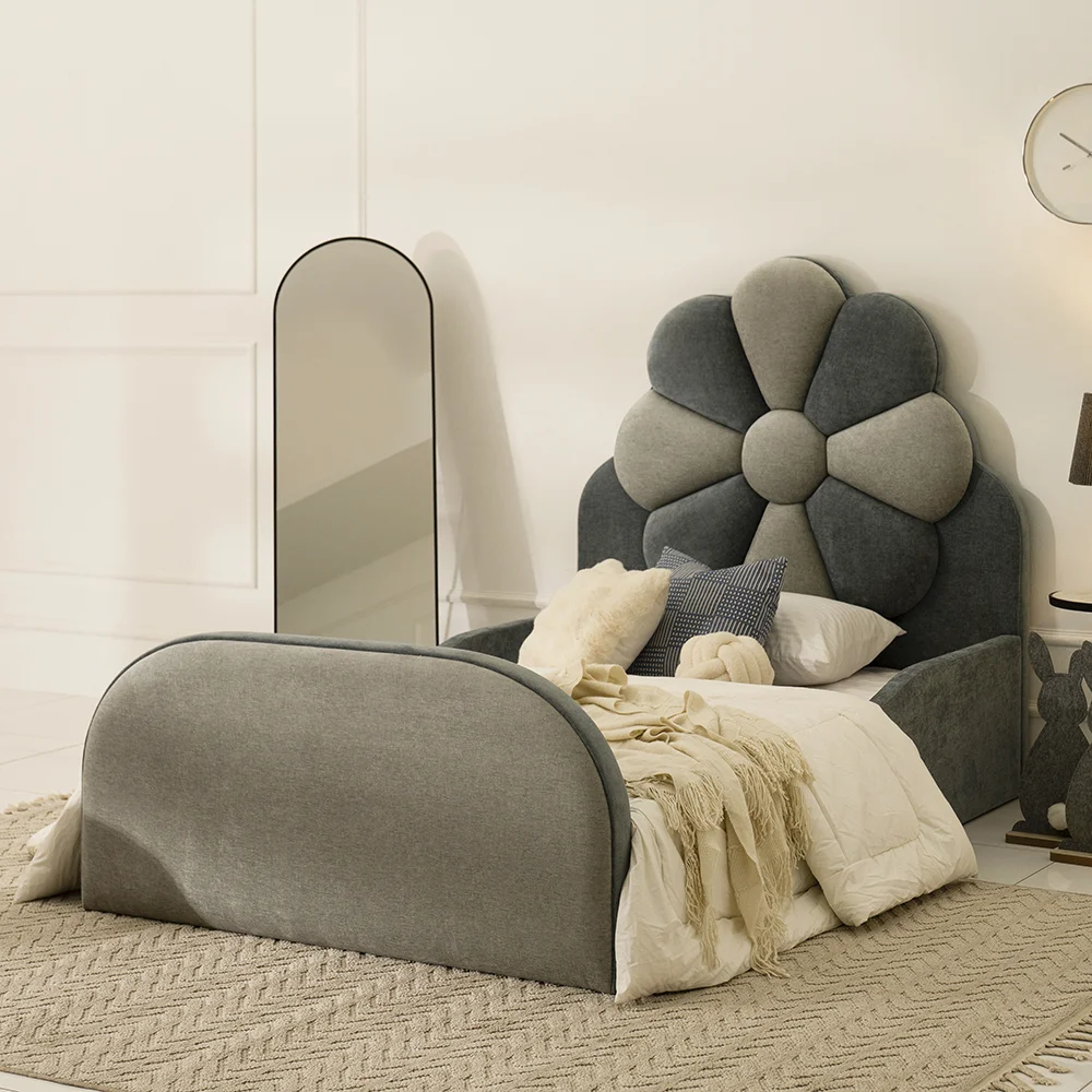 Carousel Bed thumbnail 4