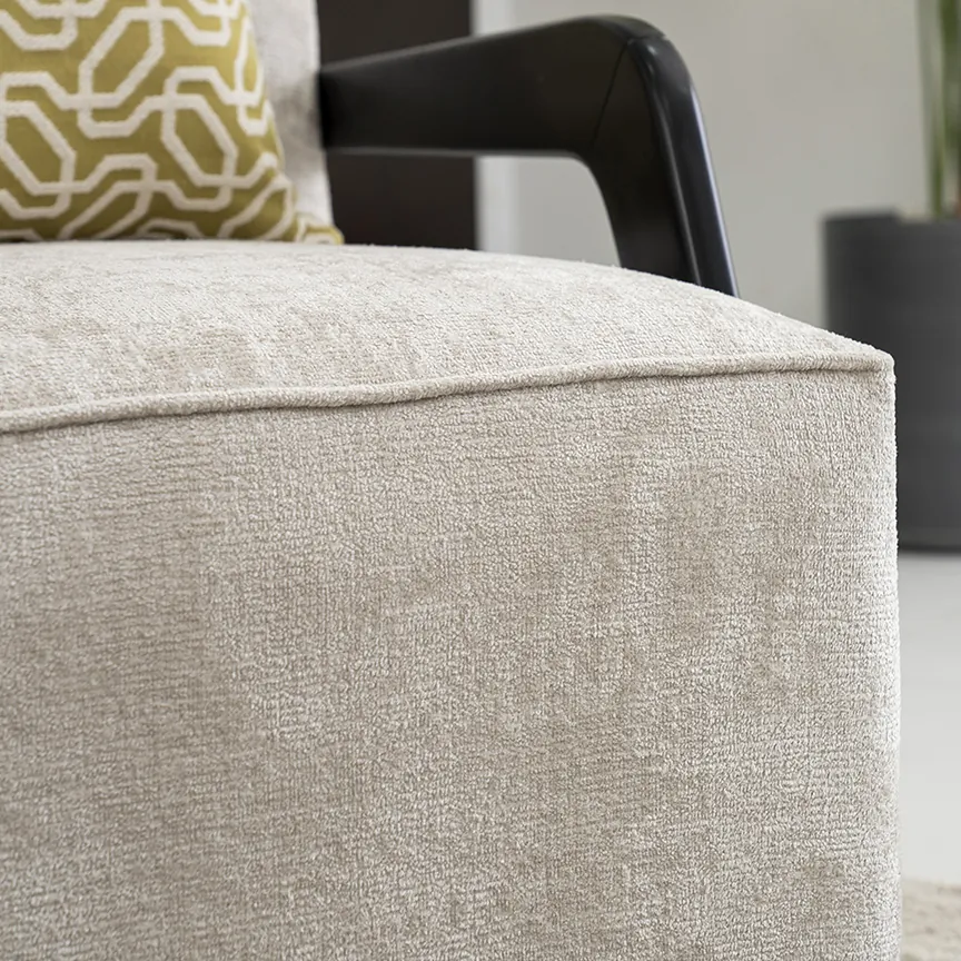 The Flex Lounge chair with Table thumbnail 3