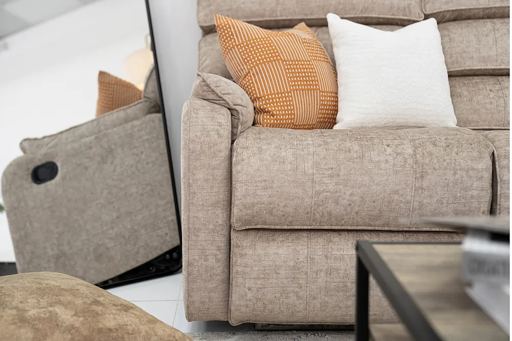 The Jasmin Storage Recliner Sofa thumbnail 4