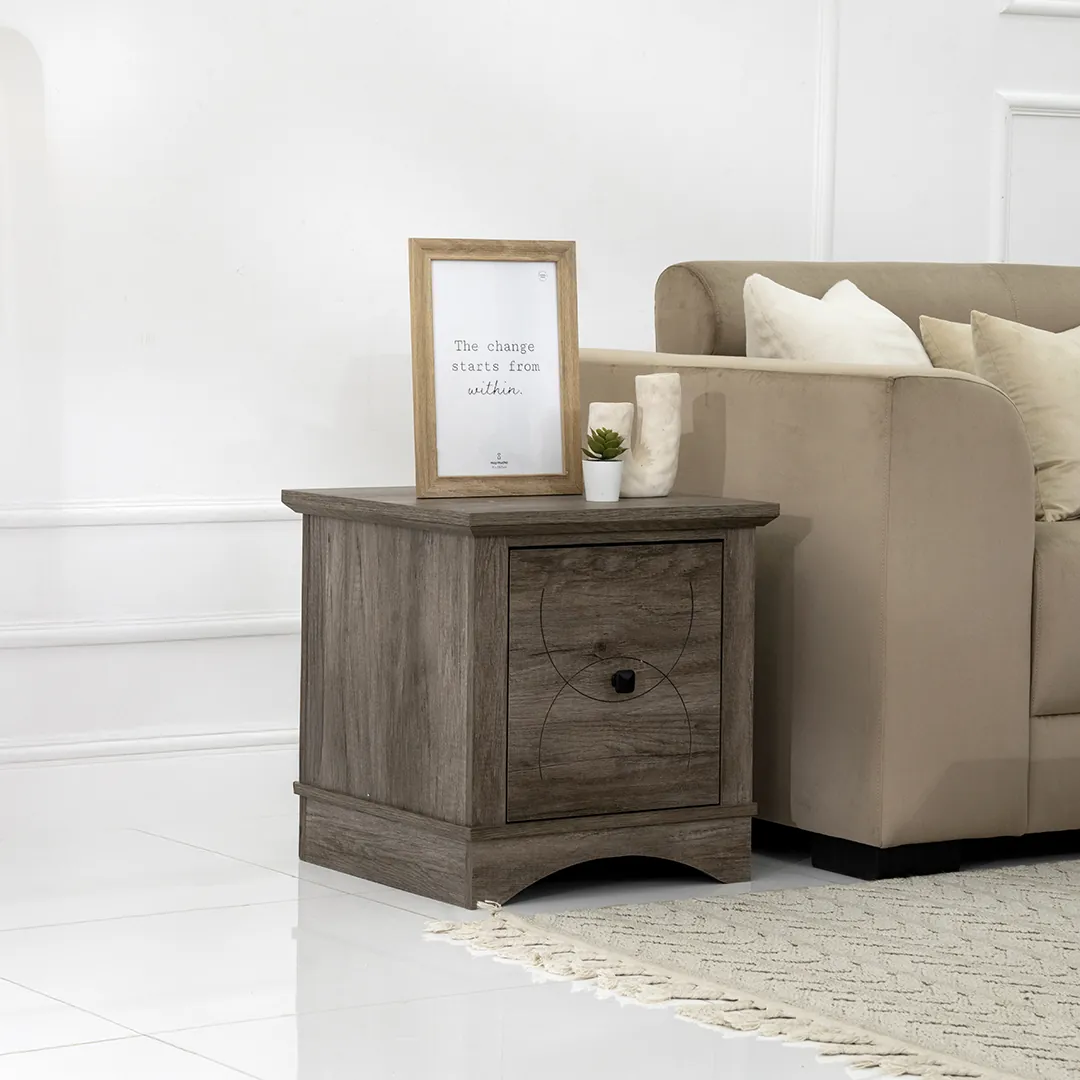 Tyrell End Table -Grey Oak
