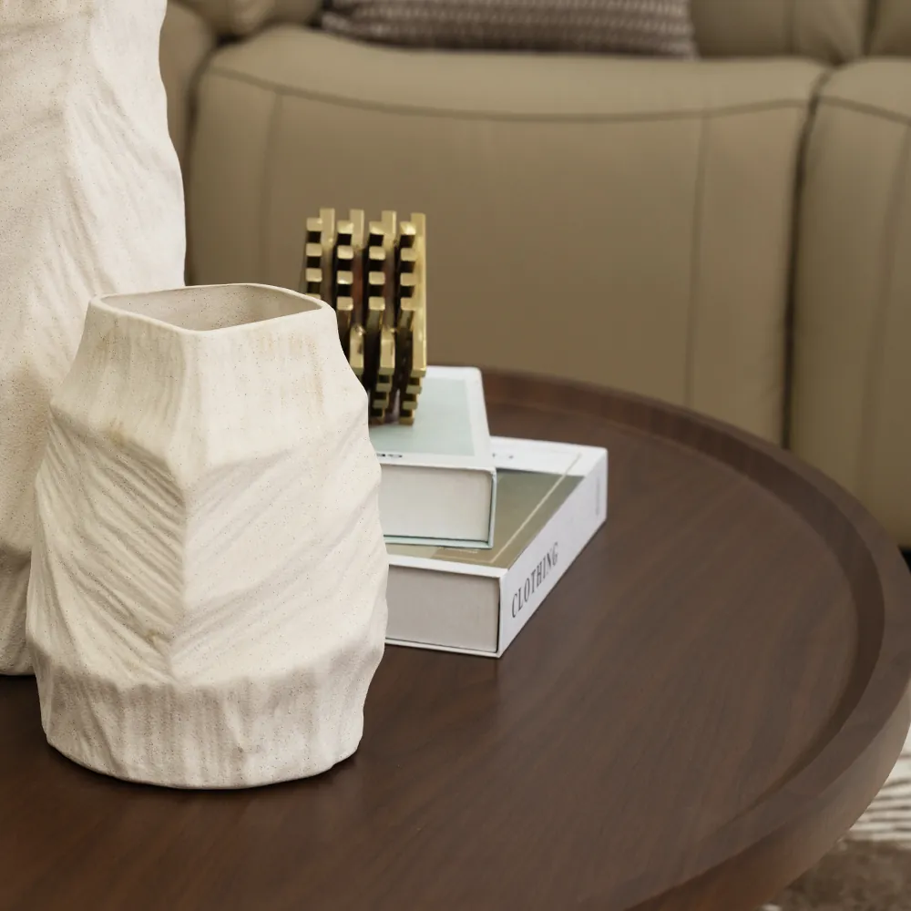 Velva Coffee Table Walnut & Black thumbnail 3