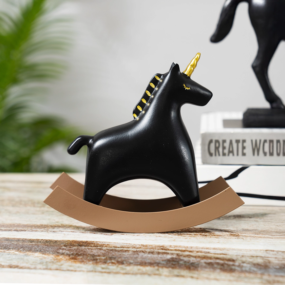 Blake Resin Unicorn Figurine -17.5×5.2×16.2cm
