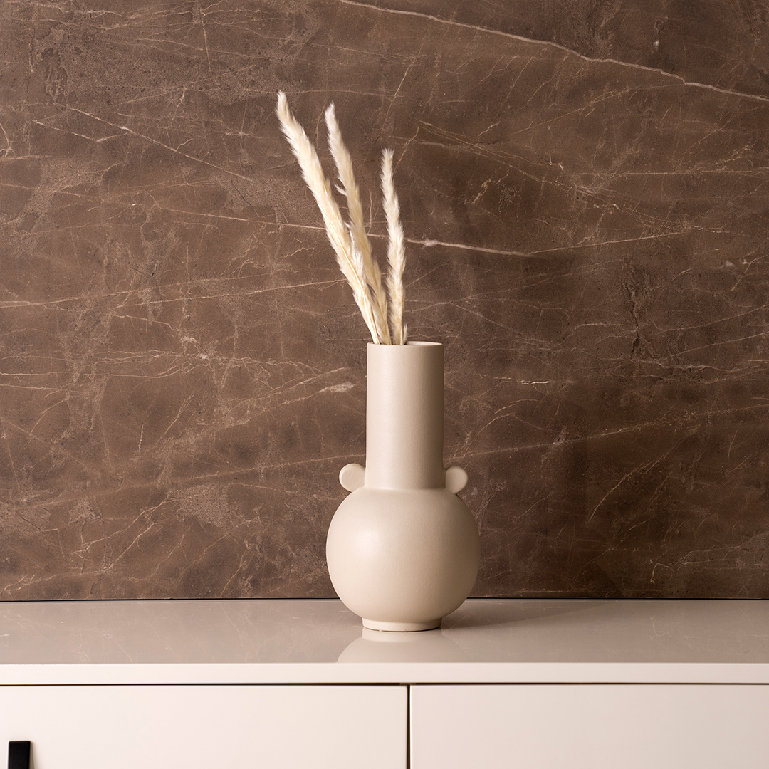 Blenka ceramic beige vase -16x16x30cm